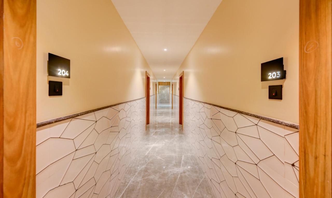 Treebo Aasma Downtown Hotel Bhubaneswar Exterior photo